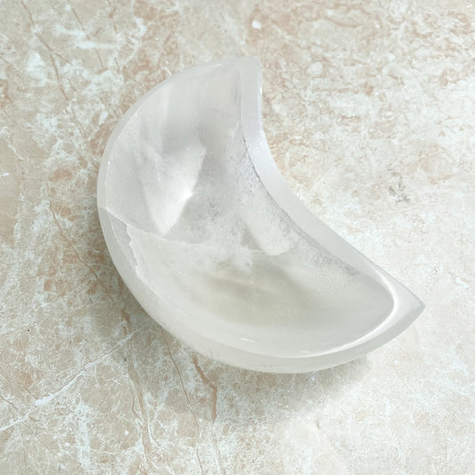 Selenite Charging Bowl - Moon Shape
