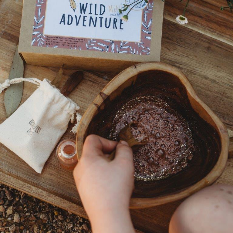 Wild Adventure Mini Kit